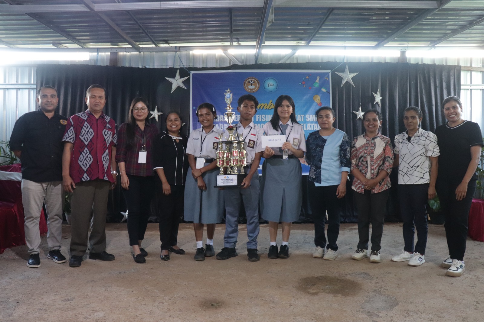 Lomba Cerdas Cermat Fisika SMA se-TTS Kembali Digelar di Institut Pendidikan Soe